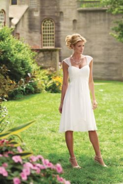 wedding-dress-knee-6596913